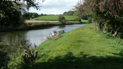 Tranquil moorings on the River Weaver